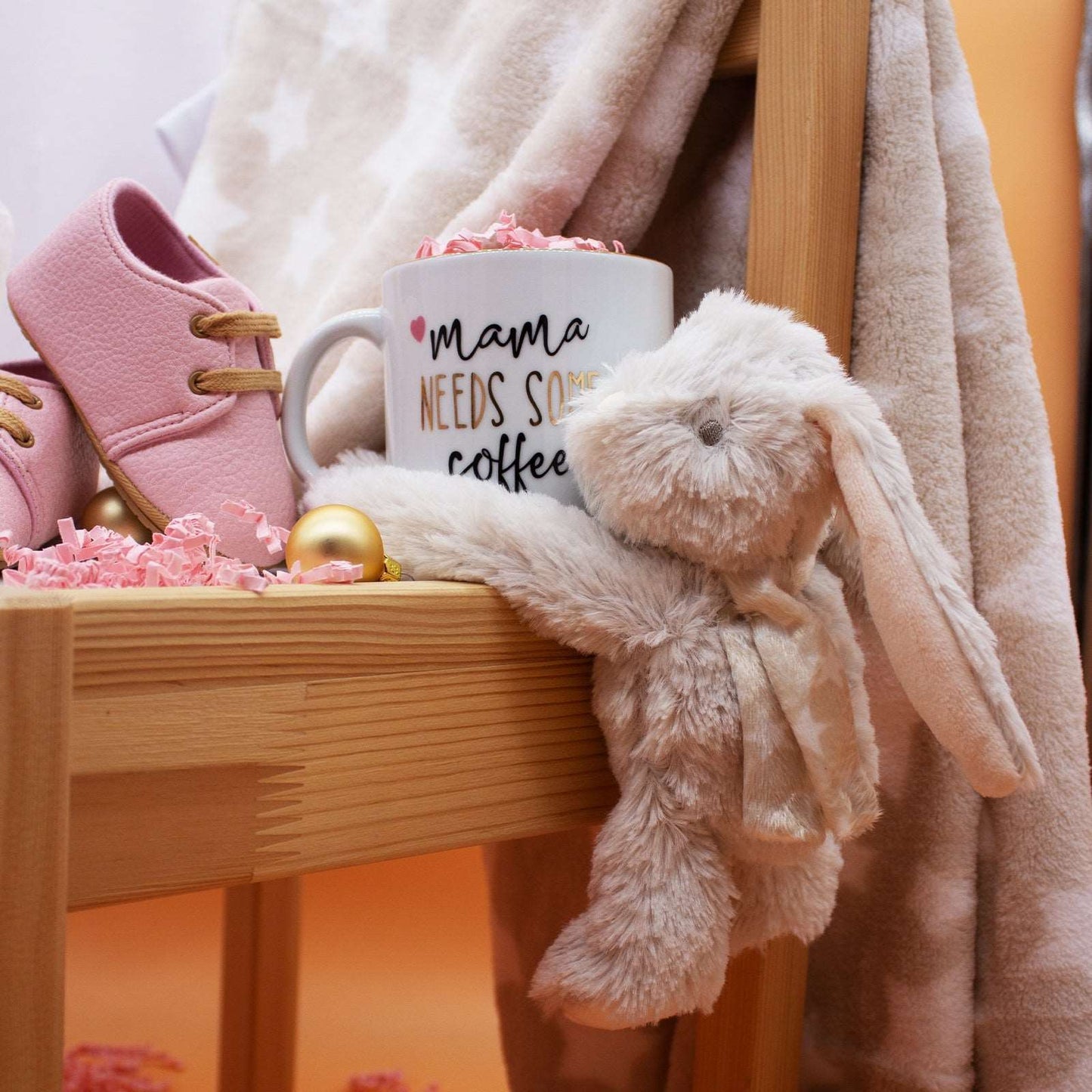 Hellobox Geschenk Neugeborenes mit Babydecke, Kuscheltier
